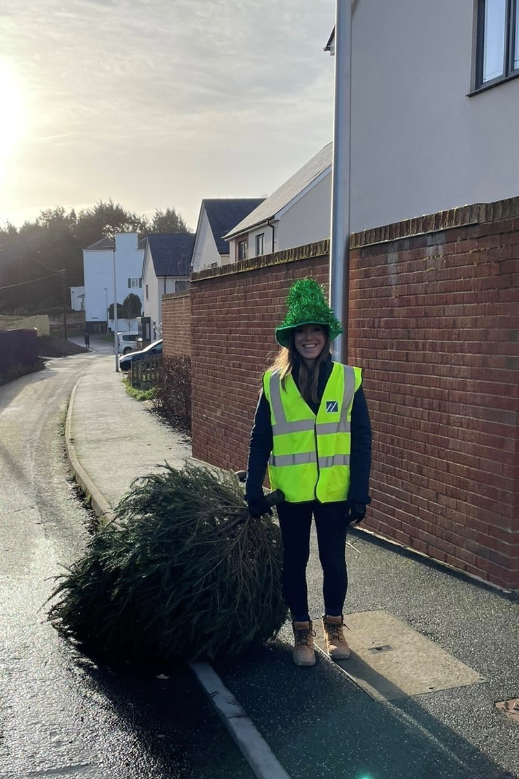 2023 marks the second year the #TLTeam were involved with recycling Christmas trees for Hospsicare